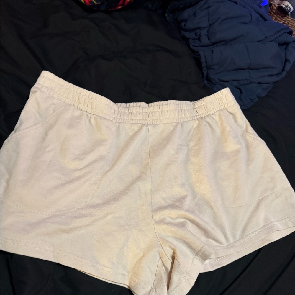 Universal Thread Beige Elastic Waist Shorts